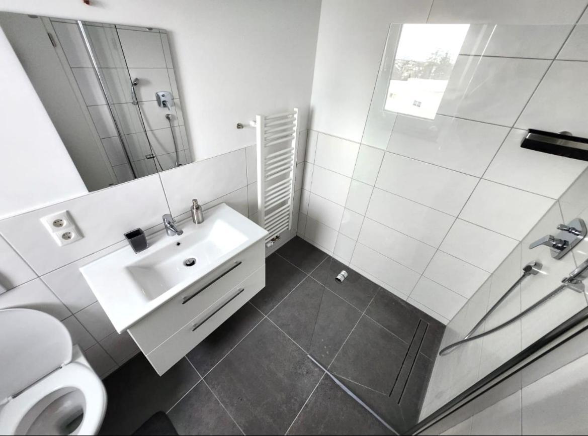 Modernes Apartment Mit Wifi, Aufzug & Kostenlos Parken El-Living 아우크스부르크 외부 사진